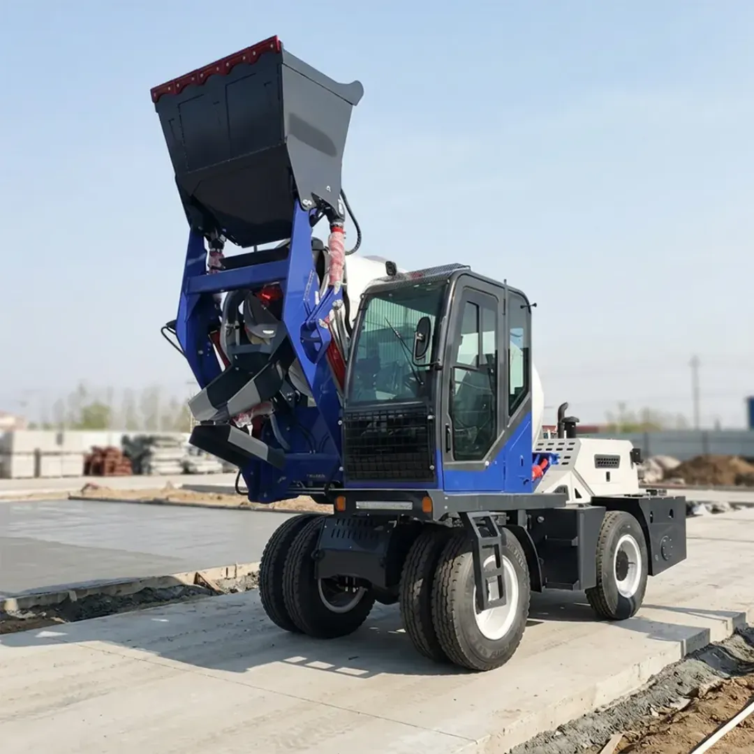 Self Loading Concrete Mixer — view 2