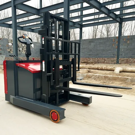 Forklifts for Narrow Aisles: Reach Trucks, Stackers and Aisle Math