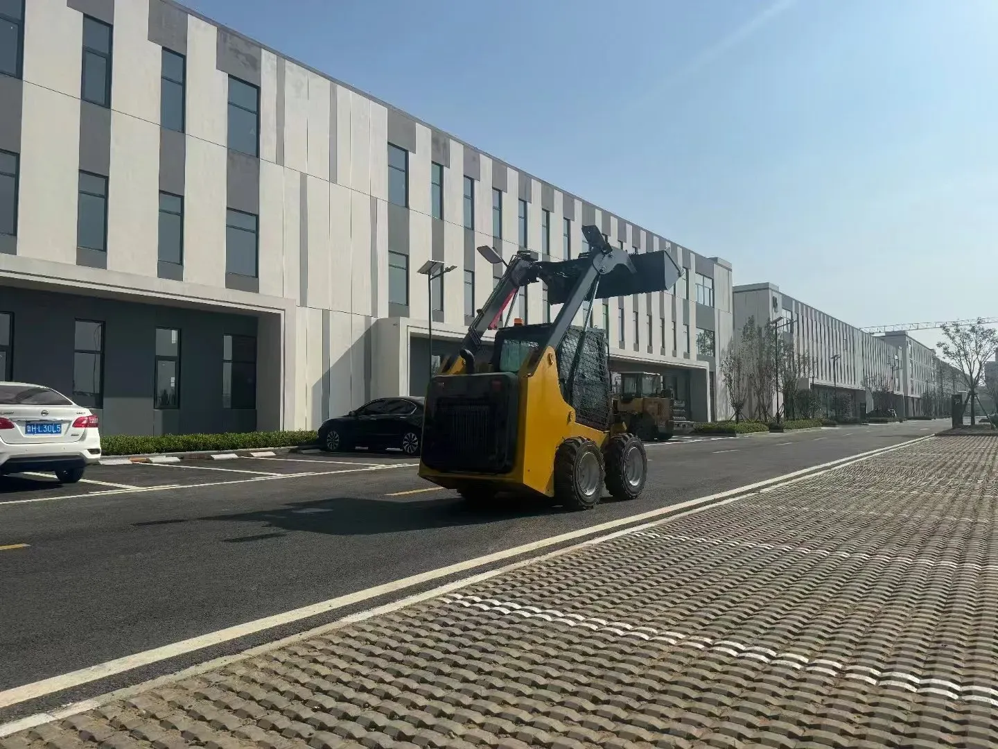 Skid Steer Loaders — view 5